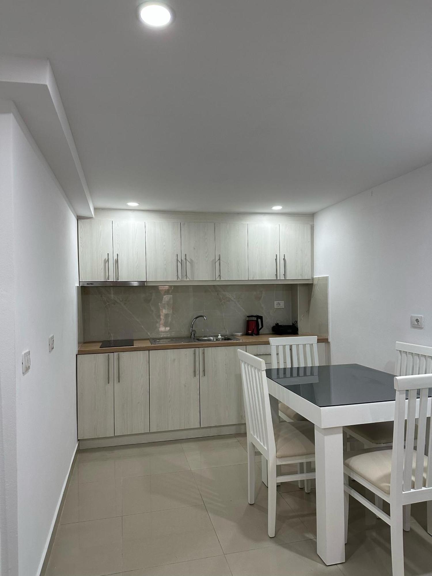 Holiday Apartment Bido Sarandë Exteriör bild