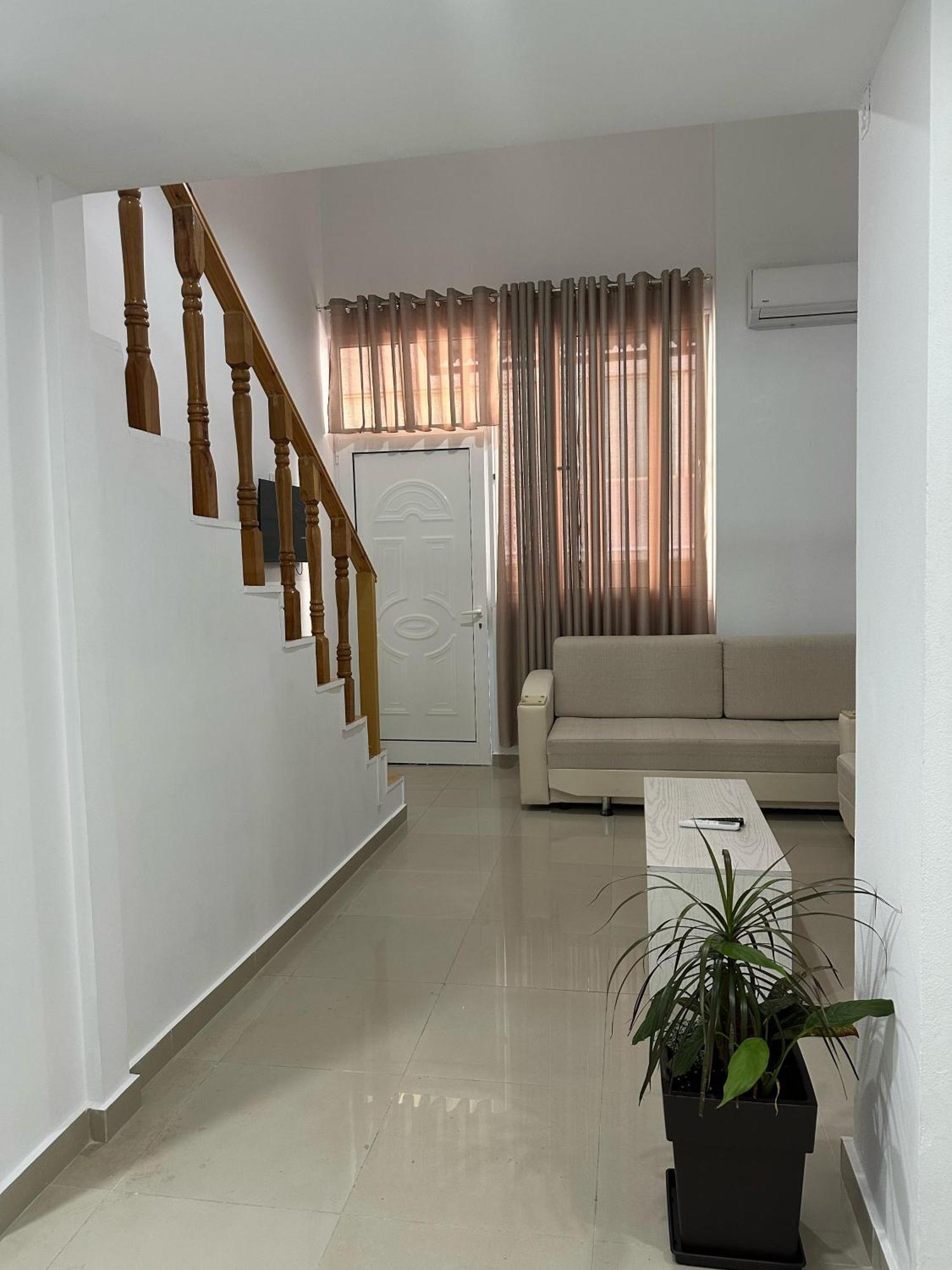 Holiday Apartment Bido Sarandë Exteriör bild